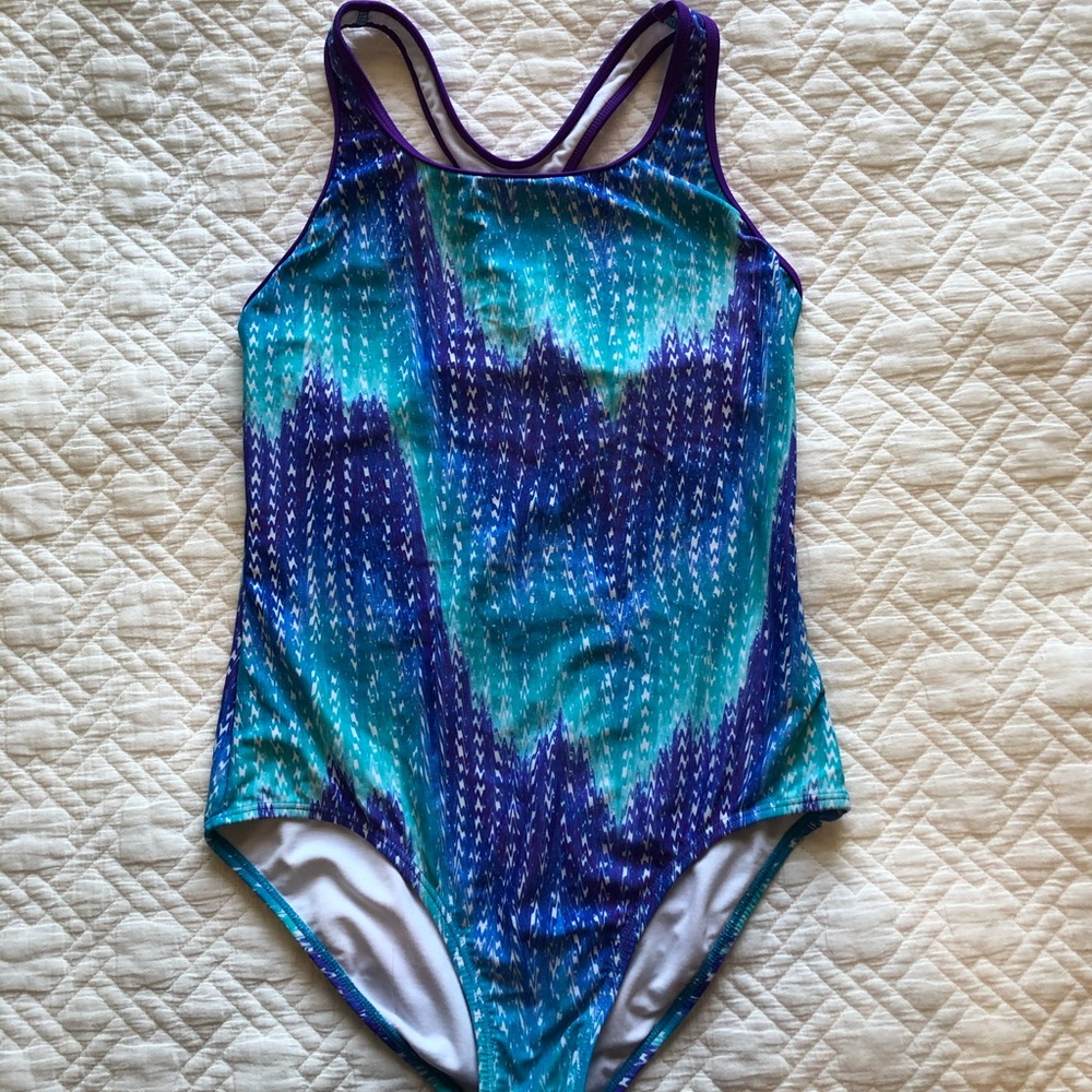 Swimming suit